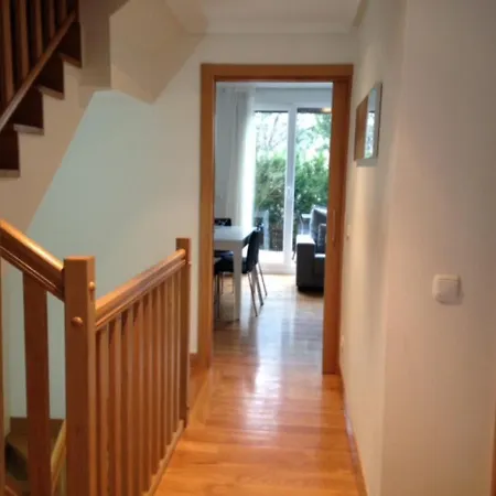 Apartment Ulia C - Local Rentss
